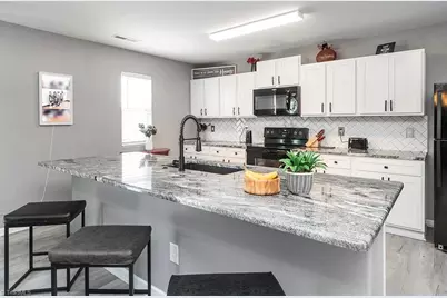 102 Seward Place, Burlington, NC 27217 - Photo 17