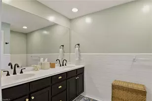 954 Vernon Ave, Winston-Salem, NC 27106 - Photo 13
