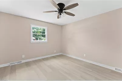 117 Hinshaw Avenue, Yadkinville, NC 27055 - Photo 25