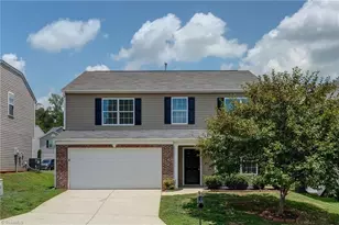 5955 Odenton Ln, Pfafftown, NC 27040 - Photo 3
