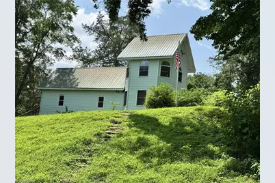 137 Old Rockford Road, Dobson, NC 27017 - Photo 5