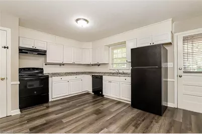 3030 Magazine Drive, Winston-Salem, NC 27106 - Photo 7