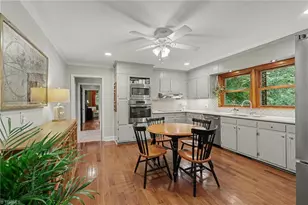 950 Croyden St, High Point, NC 27262 - Photo 15