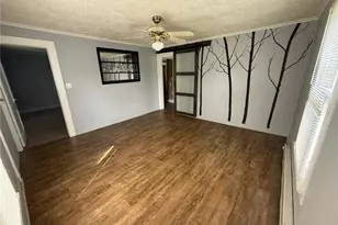 212 Ridgecrest St, Thomasville, NC 27360 - Photo 9