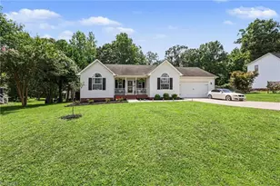 842 Charter Oaks Dr, Randleman, NC 27317 - Photo 5