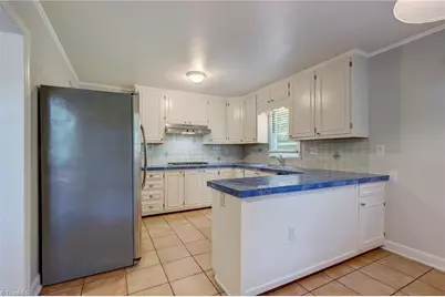 1206 Magnolia Street, Winston-Salem, NC 27103 - Photo 9