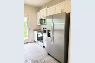 1158 Evelynnview Lane, Kernersville, NC 27284 - Photo 3