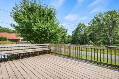 301 West End Boulevard, Madison, NC 27025 - Photo 23