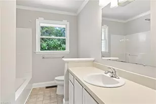 2112 Kello Dr, Greensboro, NC 27455 - Photo 19