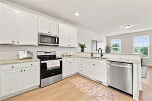 104 Hemlock Ln, State Road, NC 28676 - Photo 11