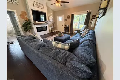 6861 Country Meadows Lane, Trinity, NC 27370 - Photo 9