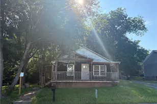 105 Cherry St, Reidsville, NC 27320 - Photo 1