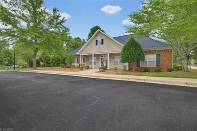 524 College Road #204, Greensboro, NC 27410 - Photo 31