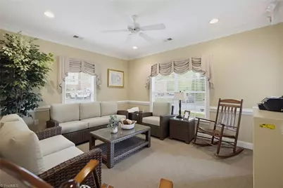 524 College Road #204, Greensboro, NC 27410 - Photo 33