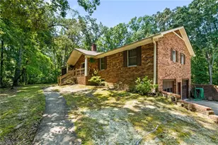 288 Hillside Ct, Winston-Salem, NC 27107 - Photo 3