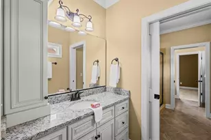 4898 Forest Oaks Dr, Greensboro, NC 27406 - Photo 29