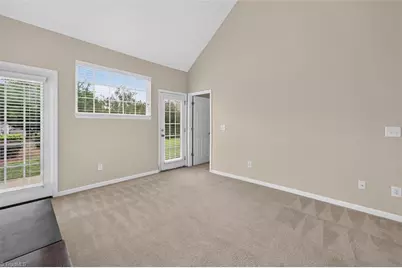 350 Robyns Glen Circle, Greensboro, NC 27409 - Photo 9