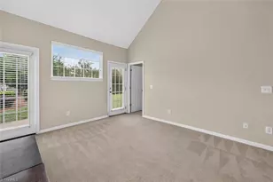350 Robyns Gln Cir, Greensboro, NC 27409 - Photo 9