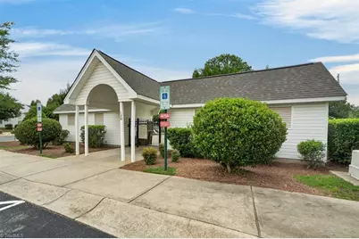 350 Robyns Glen Circle, Greensboro, NC 27409 - Photo 25