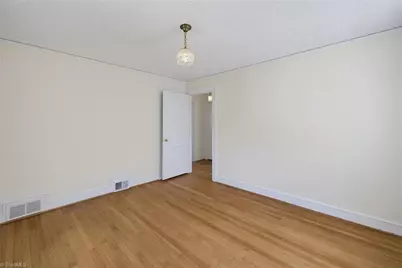 1008 W Northwood Street, Greensboro, NC 27408 - Photo 23