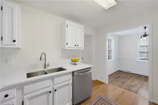 1008 W Northwood St, Greensboro, NC 27408 - Photo 15