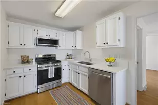 1008 W Northwood St, Greensboro, NC 27408 - Photo 3