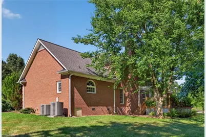 1018 Riverbend Drive, Bermuda Run, NC 27006 - Photo 39