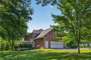 1018 Riverbend Dr, Bermuda Run, NC 27006 - Photo 39