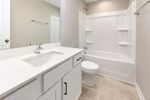 4020 Winding Vine Ln, Greensboro, NC 27410 - Photo 7