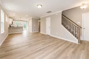 4020 Winding Vine Ln, Greensboro, NC 27410 - Photo 3