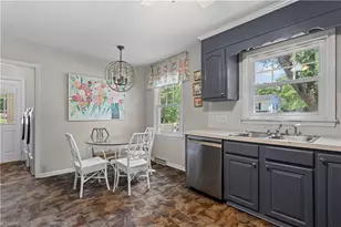 6111 Arcadia Dr, Greensboro, NC 27410 - Photo 11