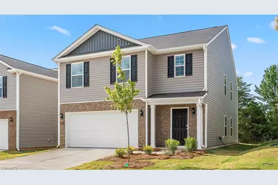 626 Beechwood Circle, Thomasville, NC 27360 - Photo 1
