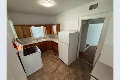 1529 W First Street, Winston-Salem, NC 27101 - Photo 5