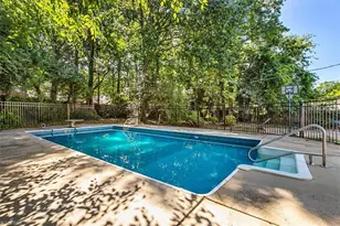 1106 McDowell Dr, Greensboro, NC 27408 - Photo 33
