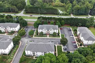 4290 Cedarcroft Ct, Greensboro, NC 27409 - Photo 7