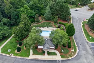4290 Cedarcroft Ct, Greensboro, NC 27409 - Photo 13