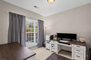 3428 Silverlake Ct, Jamestown, NC 27282 - Photo 17