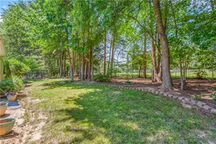 3947 Navy Pl, High Point, NC 27265 - Photo 33