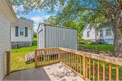 220 Broad Street, Mount Airy, NC 27030 - Photo 21