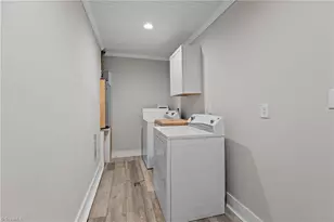 220 Broad St, Mount Airy, NC 27030 - Photo 13