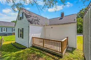 220 Broad St, Mount Airy, NC 27030 - Photo 23
