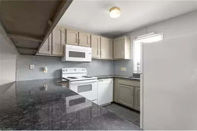 517 Tate Street #A, Greensboro, NC 27403 - Photo 25