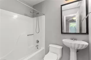 517 Tate St, Greensboro, NC 27403 - Photo 31