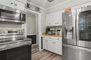 3701 Sagamore Dr, Greensboro, NC 27410 - Photo 11