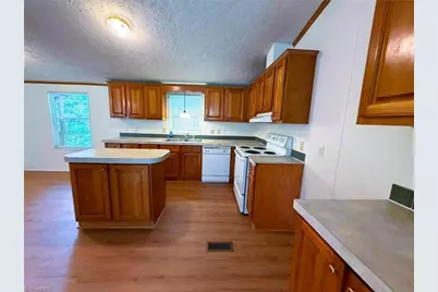 1042 Wells Creek Road, Madison, NC 27025 - Photo 13