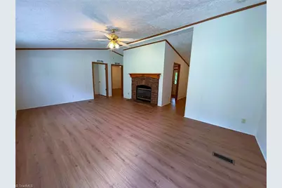1042 Wells Creek Road, Madison, NC 27025 - Photo 19