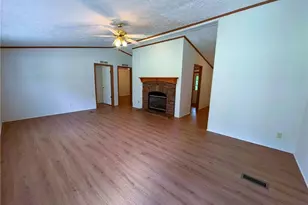 1042 Wells Creek Rd, Madison, NC 27025 - Photo 19