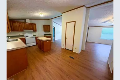 1042 Wells Creek Road, Madison, NC 27025 - Photo 15