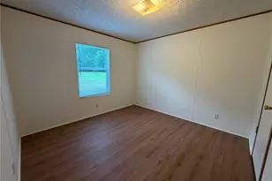 1042 Wells Creek Rd, Madison, NC 27025 - Photo 23