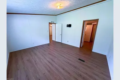 1042 Wells Creek Road, Madison, NC 27025 - Photo 19